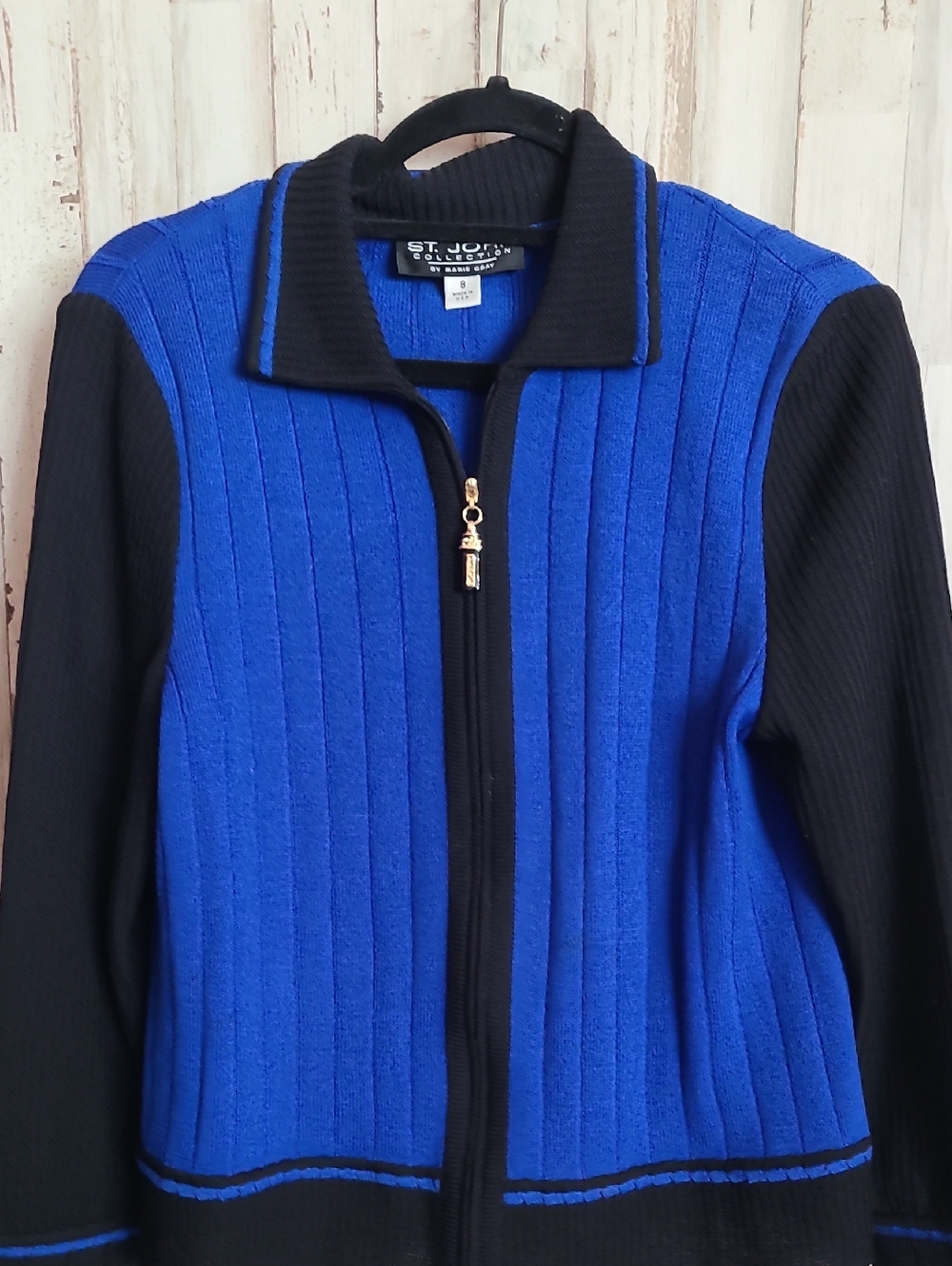St. John Collection Royal Blue and Black Zip Front Ribbed Cardigan